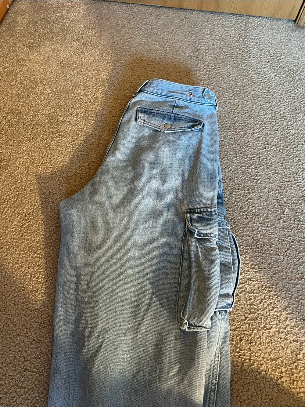 Women’s Madewell Light Wash Los Slung Cargo Jeans